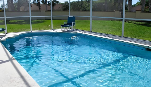 10 Min to Disney w/Priv. Pool. Indian Wells
