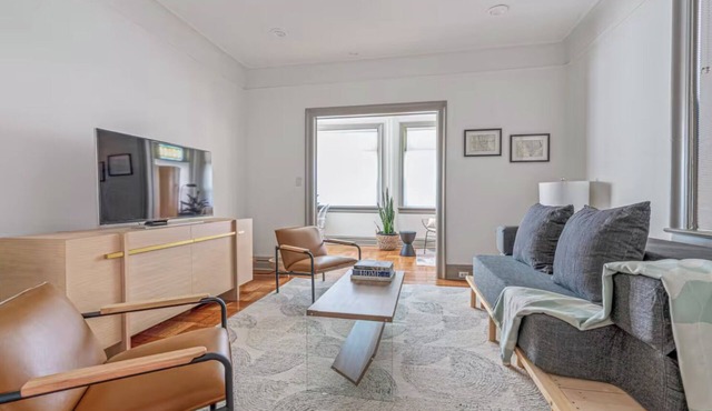 10 min to Times Square - Luxury & Space 2Bd/1Ba