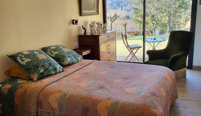 10 minutes from Périgueux! New RDJ apartment for two in total serenity