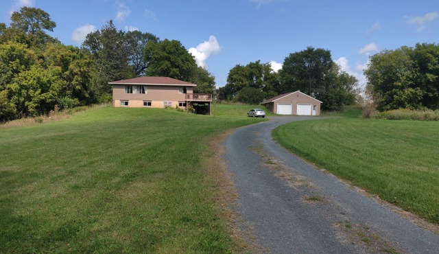 10 minutes to Casino! Cozy house in beautiful Wisconsin