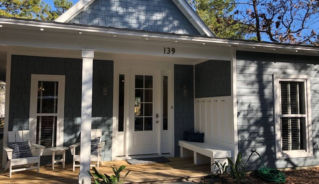 10% off 7 night stays-Pool-Golf Cart-Public Beach Access minutes from house