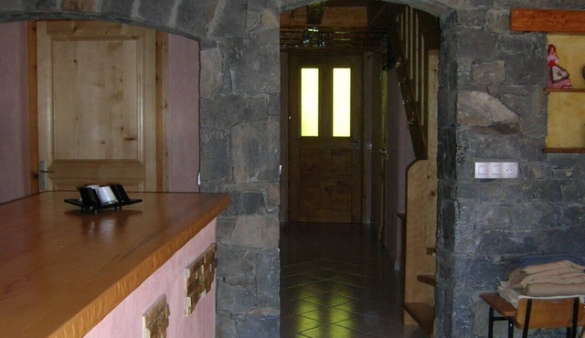 10-person gîte in an excellent location ("3 Vallées" ski area and Vanoise National Park)