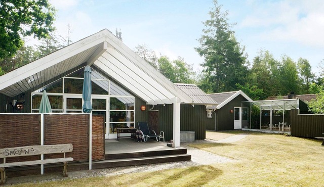 10 person holiday home in Store Fuglede