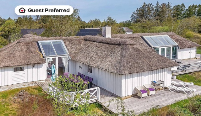 10 person holiday home in Fjerritslev-By Traum