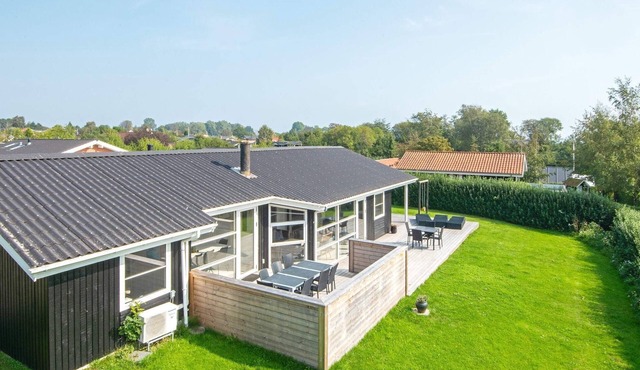 10 person holiday home in Juelsminde-By Traum