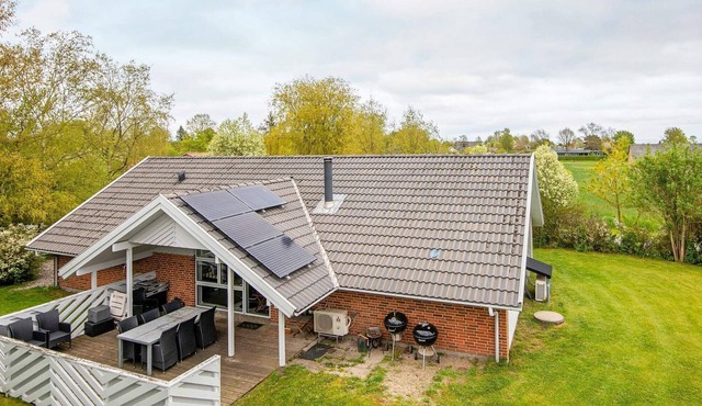 10 person holiday home in Juelsminde