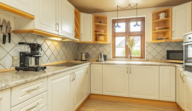 10 person holiday home in Vestervig