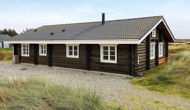 10 person holiday home in Frøstrup