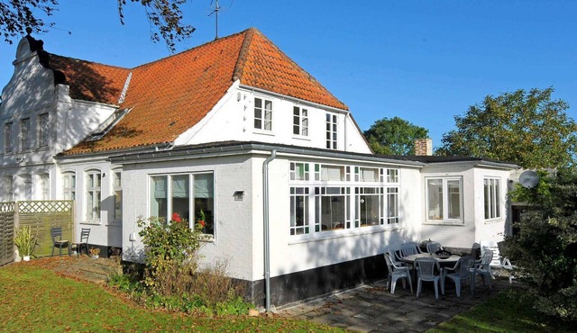10 person holiday home in Nordborg-By Traum