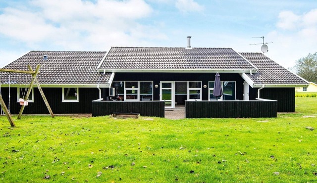 10 person holiday home in Nordborg-By Traum