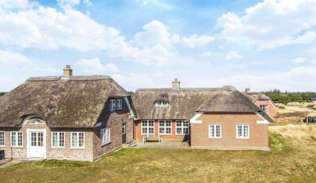 10 person holiday home in Blåvand