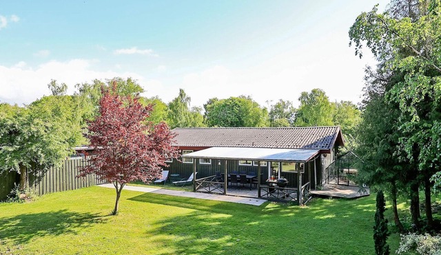 10 person holiday home in Dragør