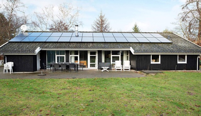 10 person holiday home in Græsted