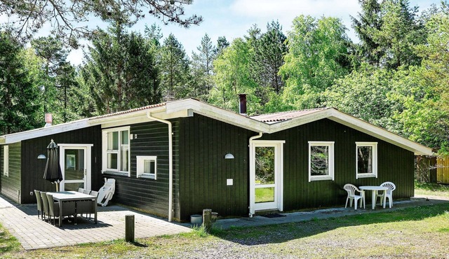 10 person holiday home in Hadsund-By Traum