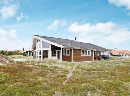 10 person holiday home in Thisted-By Traum