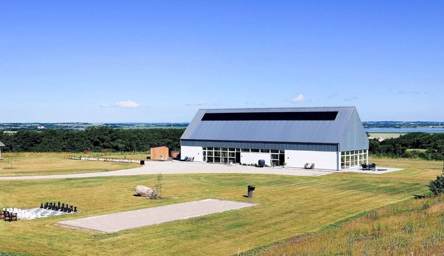 10 person holiday home in Løgstør-By Traum