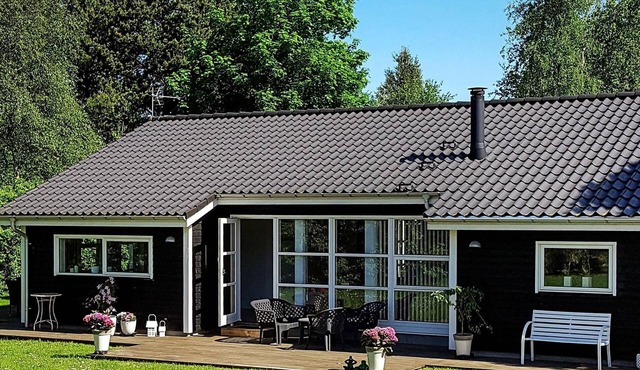 10 person holiday home in Løgstør-By Traum