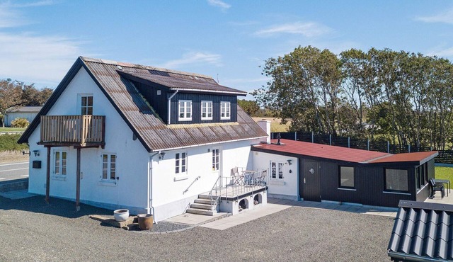 10 person holiday home in Roslev-By Traum