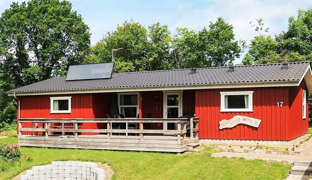 10 person holiday home in Farsø