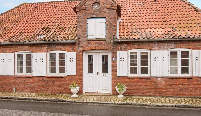 10 person holiday home in Højer