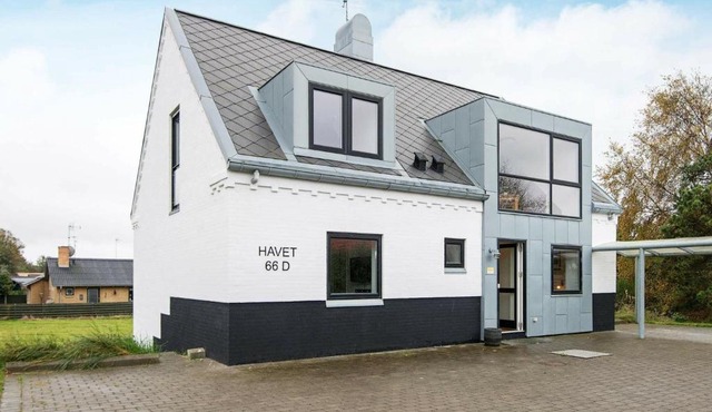 10 person holiday home in Glesborg