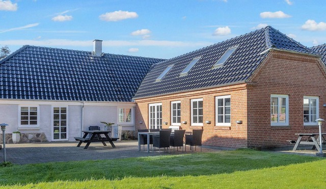 10 person holiday home in Fur-By Traum