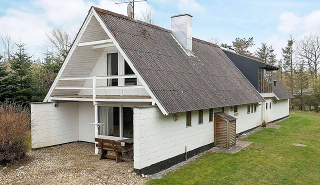 10 person holiday home in Fur