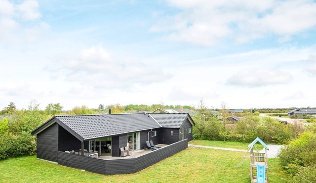 10 person holiday home in Tarm-By Traum
