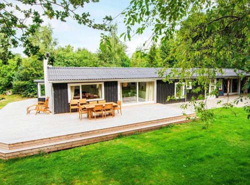 10 person holiday home in Ry-By Traum