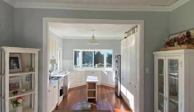 100 acres of mountain paradise all to yourself