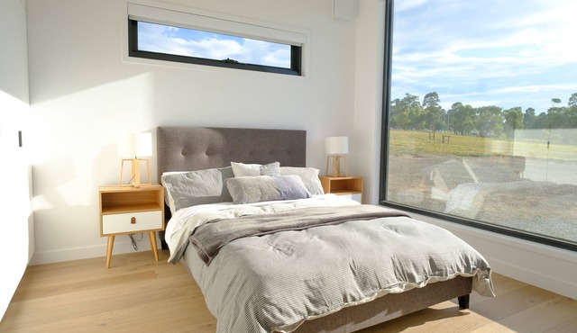 100% electric smart home on a sustainable farm