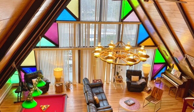 100 Ft to Lake & Beach💥Water Toys💥New Spa💥Private Yoga💥Huge Yard💥No Extra Fees