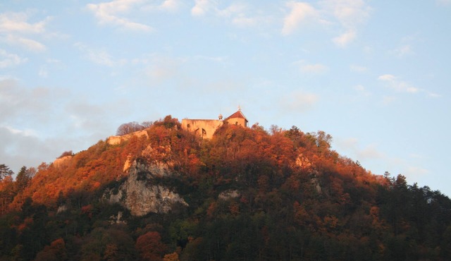 100 m2 apartment in an old Hotel Particulier of the eighteenth century