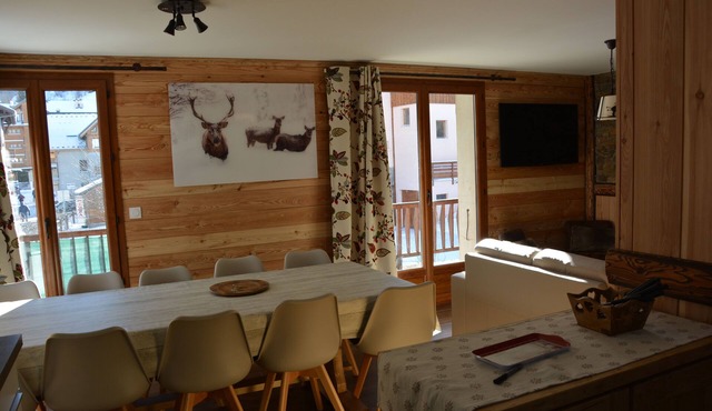 100 m2 le col des Rochilles/10 people 4 * in the center of Valloire