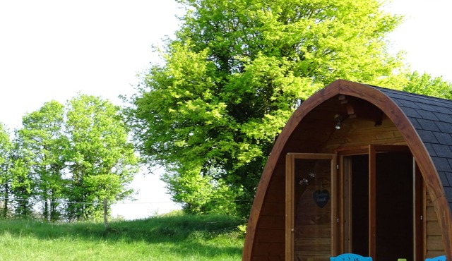 100% Nature "Nest 2" hut near Futuroscope