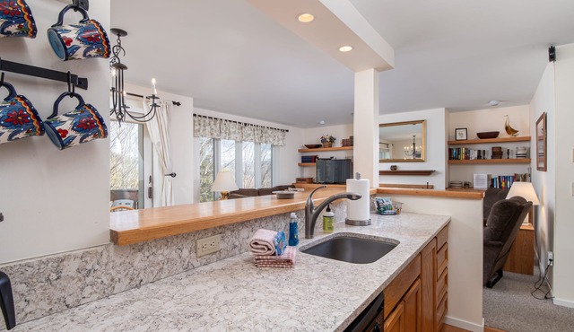 100 Snow Creek 2 Bedroom Condo