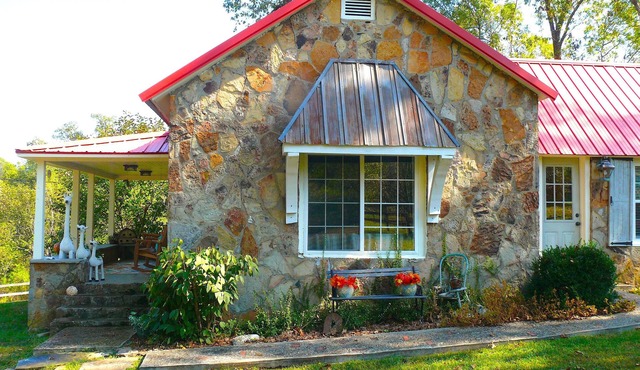 100 year old stone cottage nestled in beautiful, quiet nature