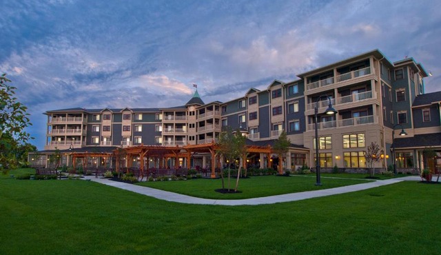 1000 Islands Harbor Hotel