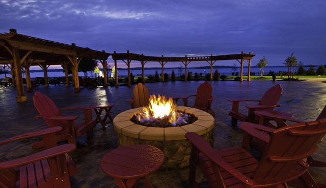 1000 Islands Harbor Hotel