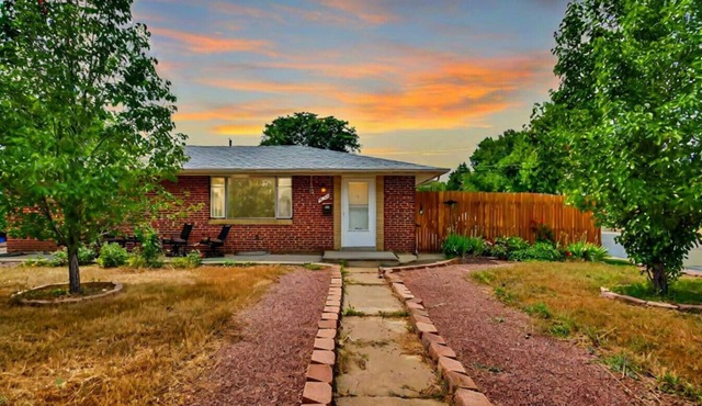 $1000 Rebate if You Buy A Home in Denver!