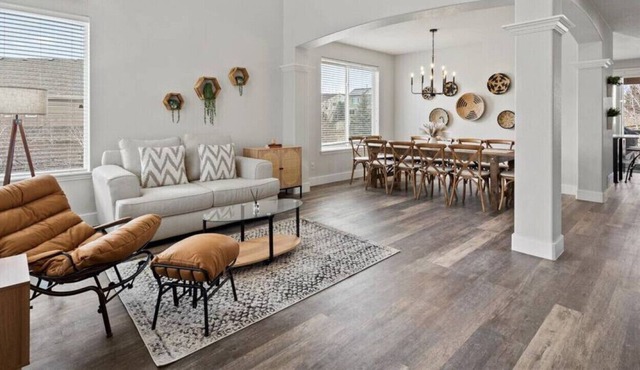 10039 Heatherwood Pl · Mid Term Stay - Highlands Ranch, Newly Remodeld!