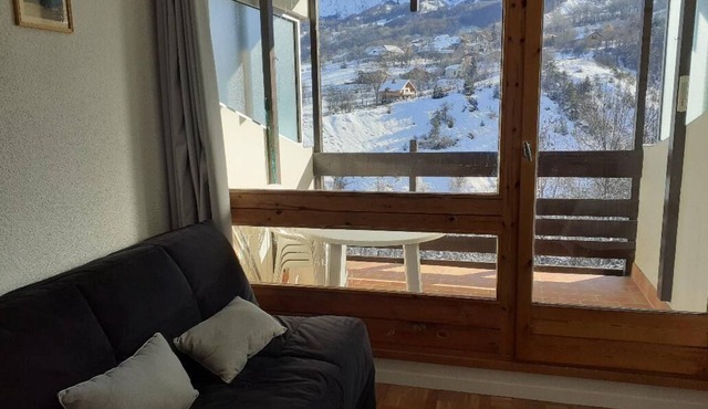100m from ski slopes, 3rd floor, balcony, tv, 18m², Sauze - Super Sauze