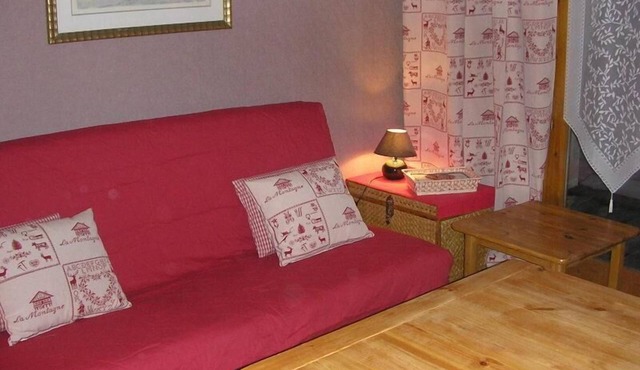 100m from ski slopes, Ground floor, terrace, parking, tv, ski locker, 22m², Valloire