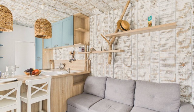 100m from the beach, terrace, house for 2