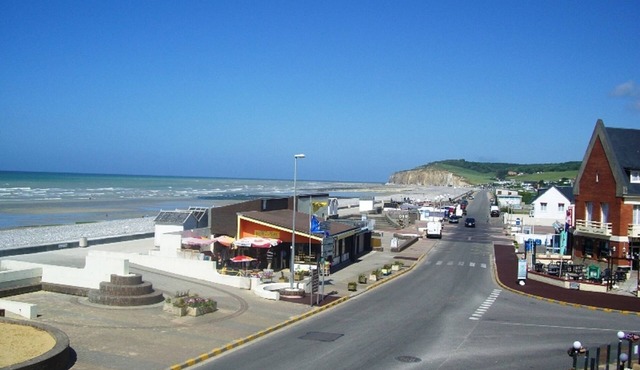 100m from this beach, garden, Prefectoral approval, pets allowed