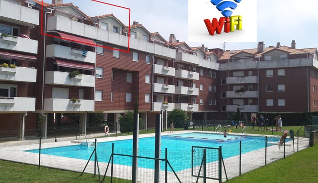 100m2 penthouse with pool and terrace. Free wi-fi