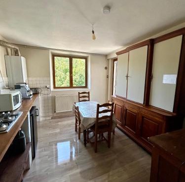 100metres du château au 116 Rue de la République vizille