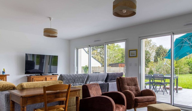 101 - 4-room house 1km from Les Sables-D'or beach.