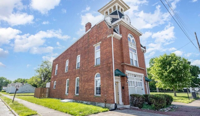 101 Crawford Street unit B · Funky Firehouse Renovated into Modern 2 BDR/1 Bath