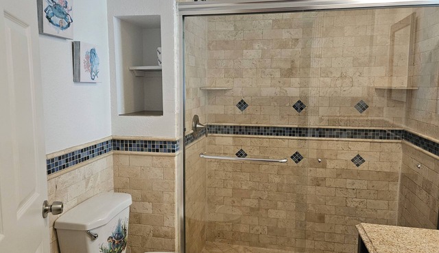 101 Deluxe Double Room in waterfront hotel in Singer Island, FL